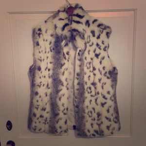 Faux Fur Vest, Animal Print, so soft!